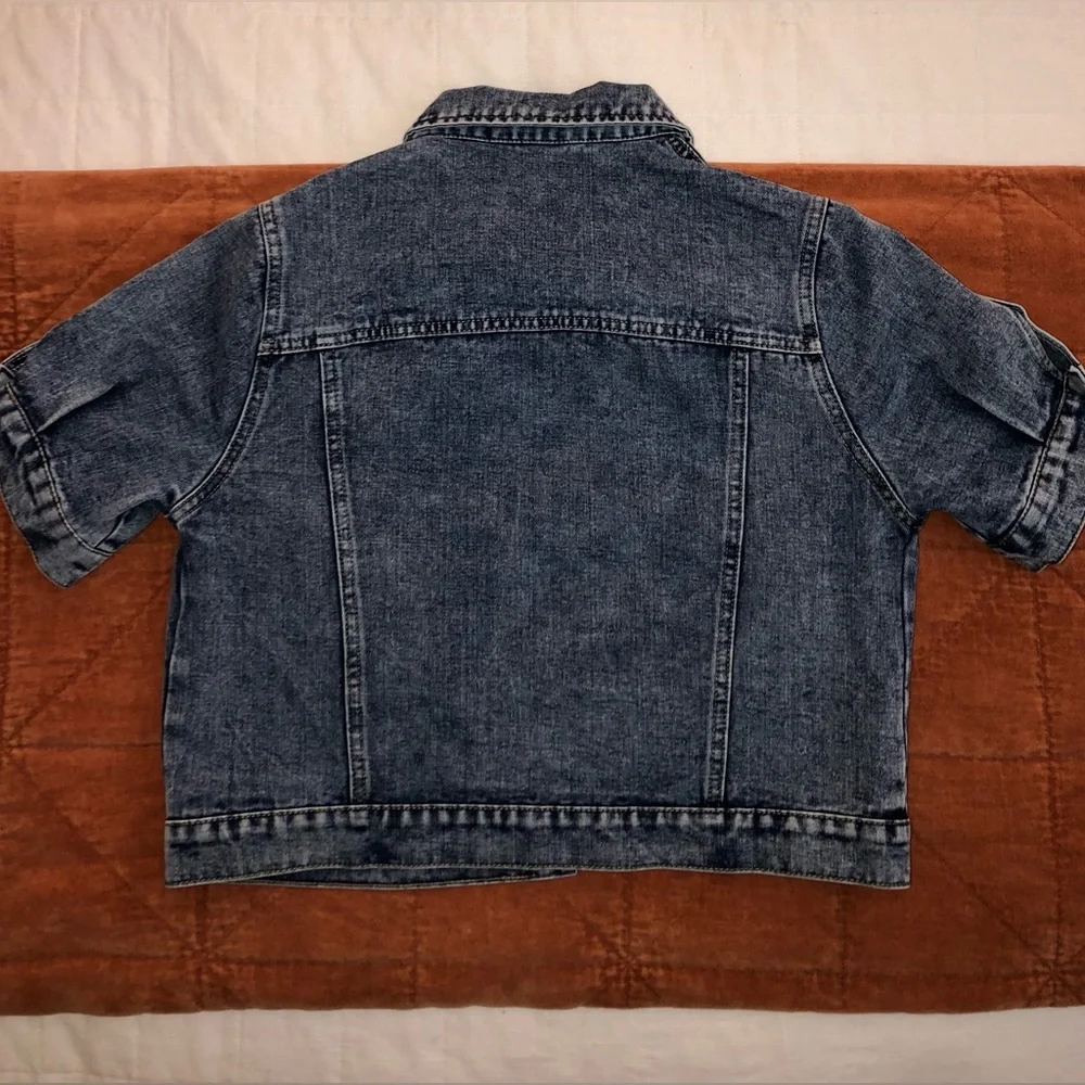 Denim Short Sleeve - Picture 5 of 5